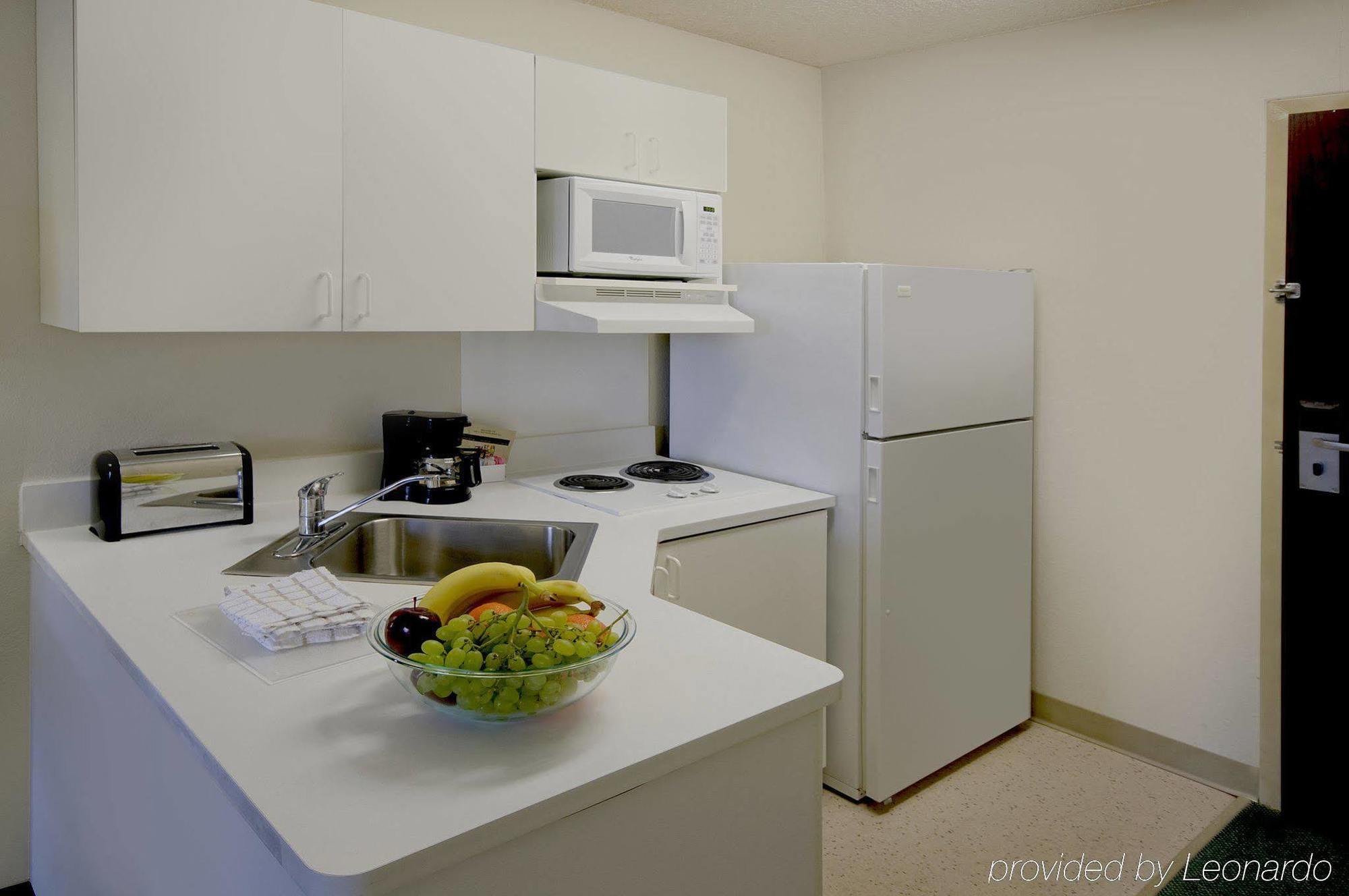 Extended Stay America Suites - Atlanta - Kennesaw Town Center Room photo